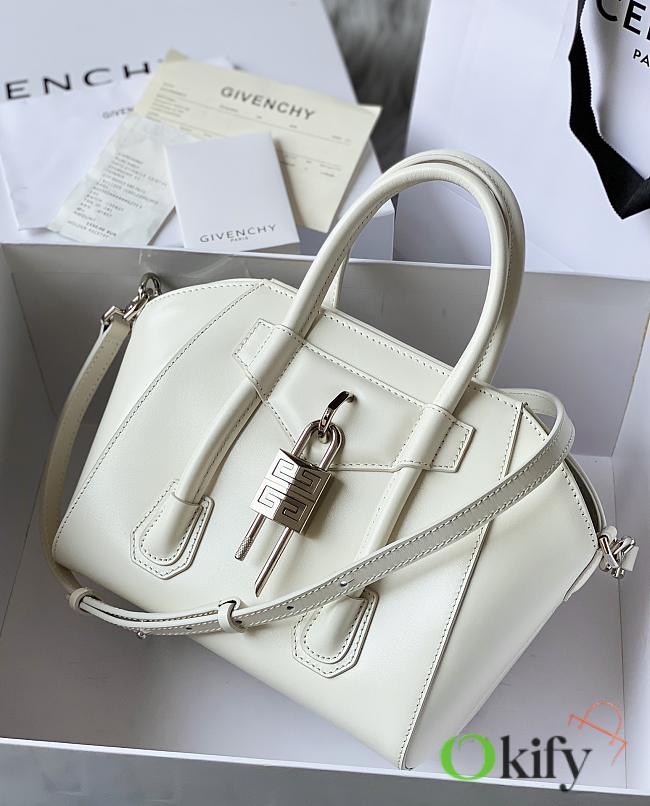 Okify Givenchy Mini Antigona Lock Bag In White Box Leather 20x22x13cm  - 1