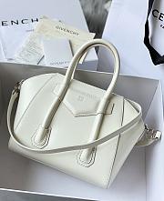 Okify Givenchy Mini Antigona Lock Bag In White Box Leather 20x22x13cm  - 2