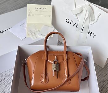 Okify Givenchy Mini Antigona Lock Bag In Brown Box Leather 20x22x13cm 