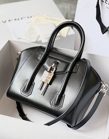 Okify Givenchy Mini Antigona Lock Bag In Black Box Leather With Silver Hardware 20x22x13cm 