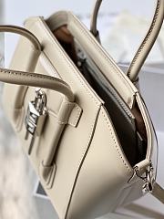 Okify Givenchy Mini Antigona Lock Bag In Cream Box Leather 20x22x13cm  - 2