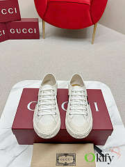 Okify Combo 2: Gucci T-shirt + bag + sneakers $700 => $590  - 3