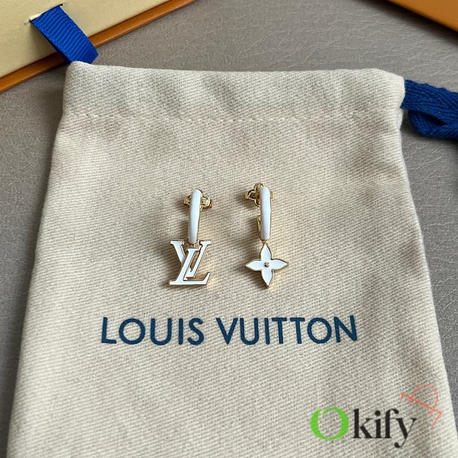 Okify Louis Vuitton White Earrings  - 1