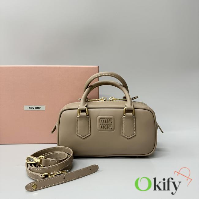 Okify MiuMiu Small Arcadie Leather Bag In Beige 22x10.5x7.5cm - 1
