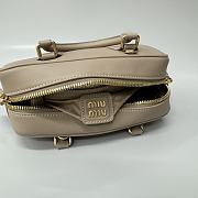 Okify MiuMiu Small Arcadie Leather Bag In Beige 22x10.5x7.5cm - 2