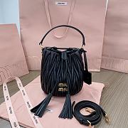 Okify MiuMiu Matelassé Nappa Leather Bucket Bag In Black 17x15x10cm  - 1