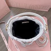Okify MiuMiu Matelassé Nappa Leather Bucket Bag In White 20x18x14cm  - 5