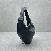 Okify Lemaire Fortune Croissant Bag In Black 36x24x42cm  - 3