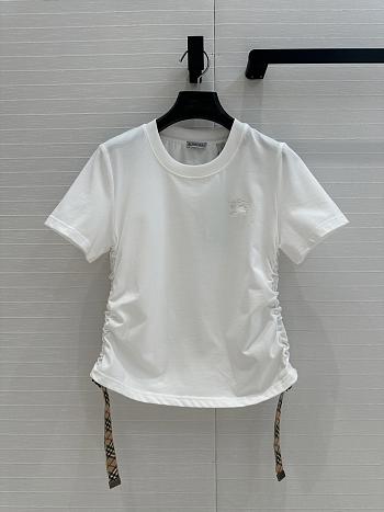 Okify Burberry Plaid Pleated Waist Cotton T-shirt In White S-XL 