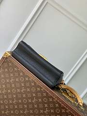Okify Louis Vuitton Soft Twist Bag In Black M24639 27x19x9cm  - 5