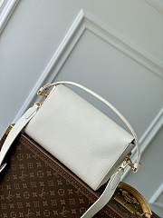 Okify Louis Vuitton Soft Twist Bag In White M25359 27x19x9cm  - 4