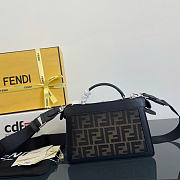 Okify Fendi Peekaboo ISeeU XCross Bag In Brown 23x6x14.5cm - 5