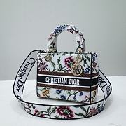 Okify Dior Lady D-Lite White Bag With Flowers 24x20x11cm - 4