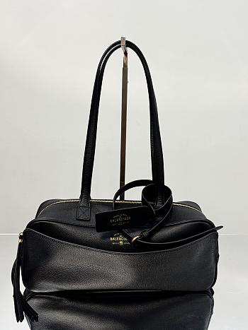 Okify Balenciaga Carrie Bowling Bag In Black 30.9x11.9x11.9cm 