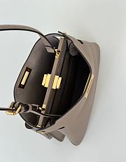 Okify Fendi Peekaboo Soft Medium Bag In Dove Gray 29x12x19cm  - 2