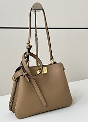 Okify Fendi Peekaboo Soft Medium Bag In Beige 29x12x19cm  - 1