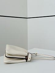 Okify Fendi Peekaboo Soft Medium Bag In White 29x12x19cm  - 5