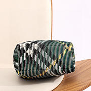Okify Burberry Green Peg Bag 21.5x10.5x23cm  - 2