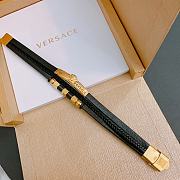 Okify Versace Du Mesa Gold Bracelet  - 3