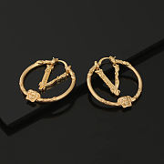 Okify Versace V Circle Gold Earrings - 5