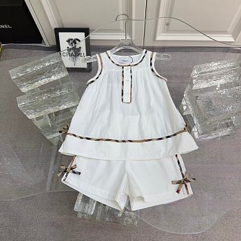 Okify Burberry Set Of White Tank Top And Shorts For Kids