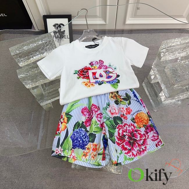 Okify Dolce & Gabbana Set Of Flower T-shirt And Shorts For Kids - 1