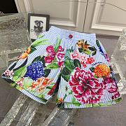 Okify Dolce & Gabbana Set Of Flower T-shirt And Shorts For Kids - 2