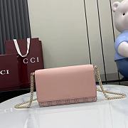 Okify Gucci Emblem Wallet On Chain In Pink 20x13x4cm  - 1