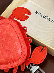 Okify Louis Vuitton Crab Bag Charm In Red - 3