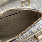 Okify Dior D-Vibe East-West Nano Bag In Blue And White 20.5x12x7cm   - 3