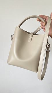 Okify YSL Le 37 White Bucket Bag With Silver Hardware 17x20x13cm  - 3