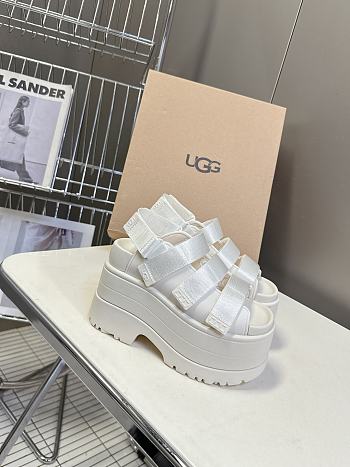 Okify UGG White Thick Sole Sandals 11cm EU35-40