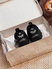 Okify Simone Rocha Crystal Flower Crocs In Black EU35-40  - 2