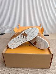 Okify Louis Vuitton Brown Sneakers EU35-45 1AHTTL  - 2