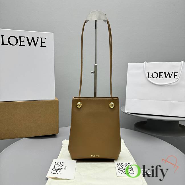 Okify Loewe Pebble Pouch Bag In Brown Oak 23x19x8cm  - 1