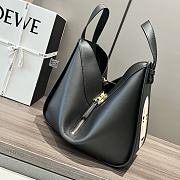 Okify Loewe x Spirit Away Studio Ghibli Hammock Bag 29x26x14cm  - 4