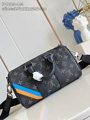 Okify Louis Vuitton Keepall 25 Mon Monogram With Custom Stripe P01942 15x11x25cm  - 3