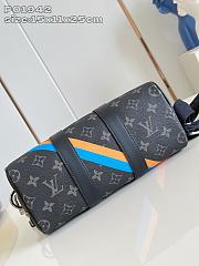 Okify Louis Vuitton Keepall 25 Mon Monogram With Custom Stripe P01942 15x11x25cm  - 2