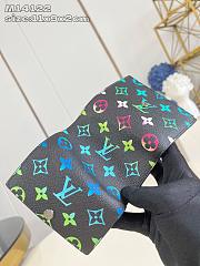 Okify Louis Vuitton Victor Wallet With Harmonious Monogram 11x9x2cm - 4
