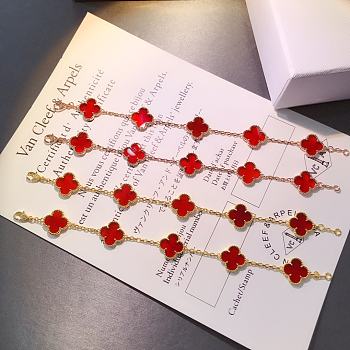 Okify VCA Gold/Rose Gold Bracelet With 5 Red Flowers 