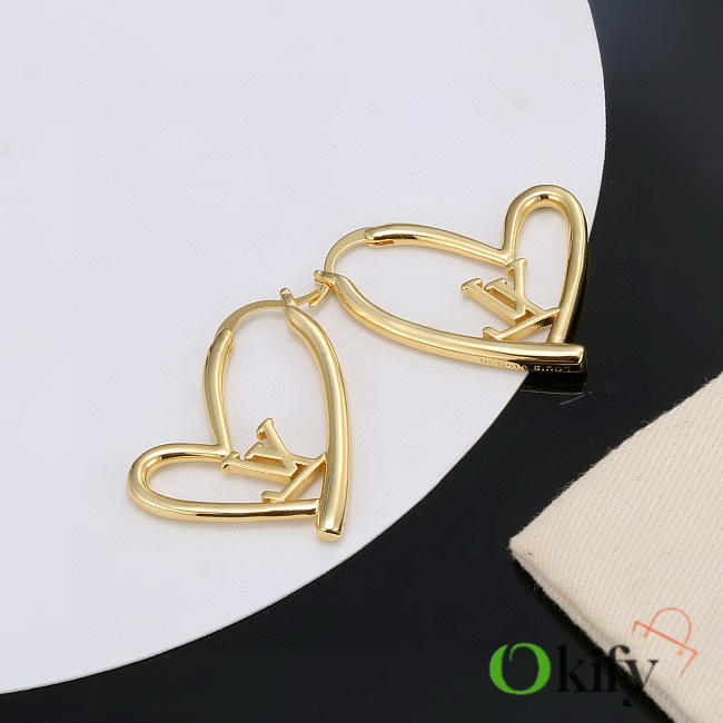 Okify Louis Vuitton Heart Gold Earrings  - 1