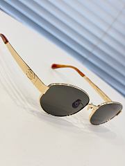Okify Fakeme NoCap Sunglasses In Gold Frame Gray Lense - 2