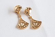 Okify Bvlgari White Shell Gold Earrings  - 3