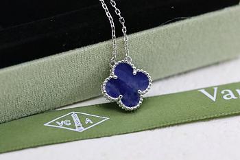 Okify VCA Dark Purple Silver Necklace 