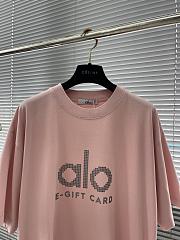Okify Alo Pink E Gift Card T-shirt S-2XL  - 5