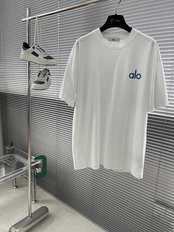 Okify Alo White New Alo Color T-shirt S-2XL 