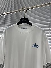 Okify Alo White New Alo Color T-shirt S-2XL  - 2