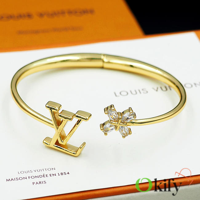 Okify Louis Vuitton Iconic Flower Bracelet In Gold - 1