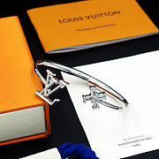 Okify Louis Vuitton Iconic Flower Bracelet In Silver - 3