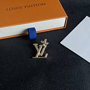 Okify Louis Vuitton Gold Brooch 23804 - 6